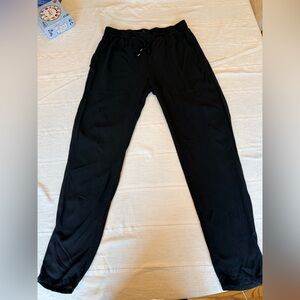 Eileen Fisher 100% Silk black pants size XSmall